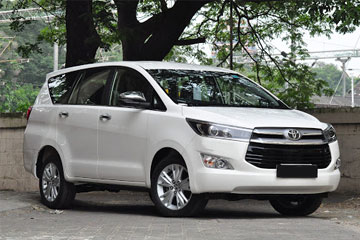 Innova Crysta on rent in Chandigarh